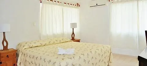 Arrecifes Suites II Puerto Morelos Mexico