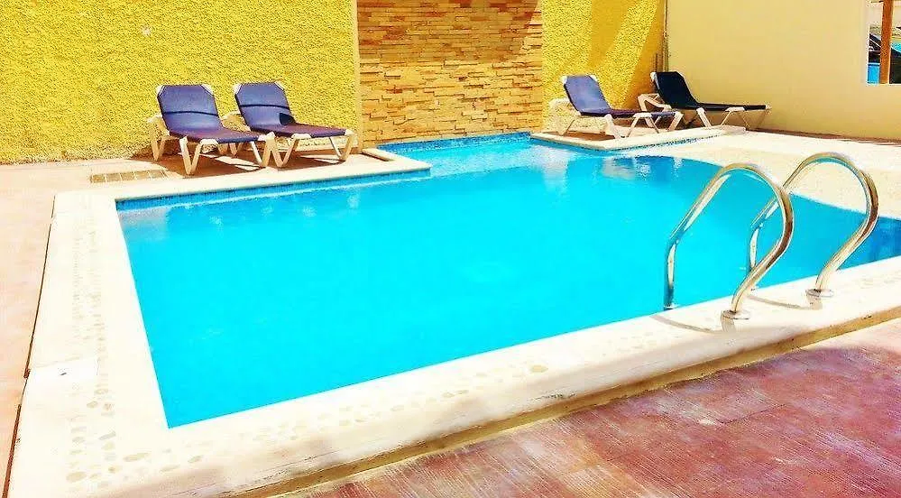 Arrecifes Suites II Puerto Morelos 3*,